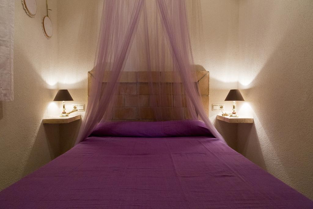 Casa La Tora Guest House Deltebre Eksteriør bilde