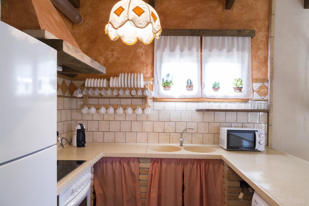 Casa La Tora Guest House Deltebre Eksteriør bilde